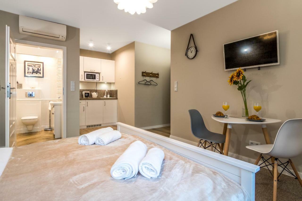 Apartments Sw. Wawrzynca 19 A4You Cracovia Exterior foto